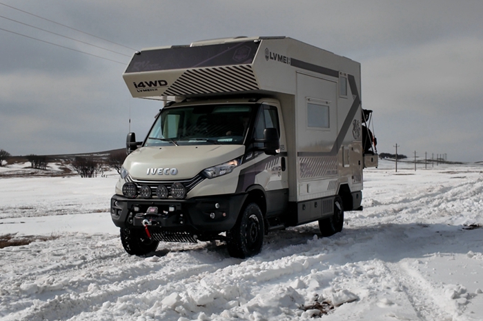 旅美意大利 new daily 4x4漫步系列c 型越野房车
